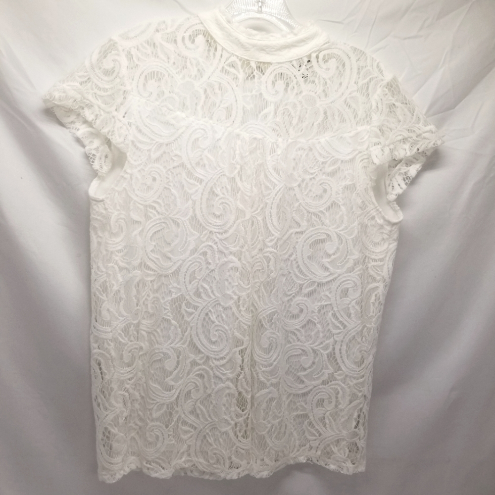 Eve & Maddie Woman Sz L Blouse Mock Neck  Lace Overlay Cap Sleeve Partial Lining